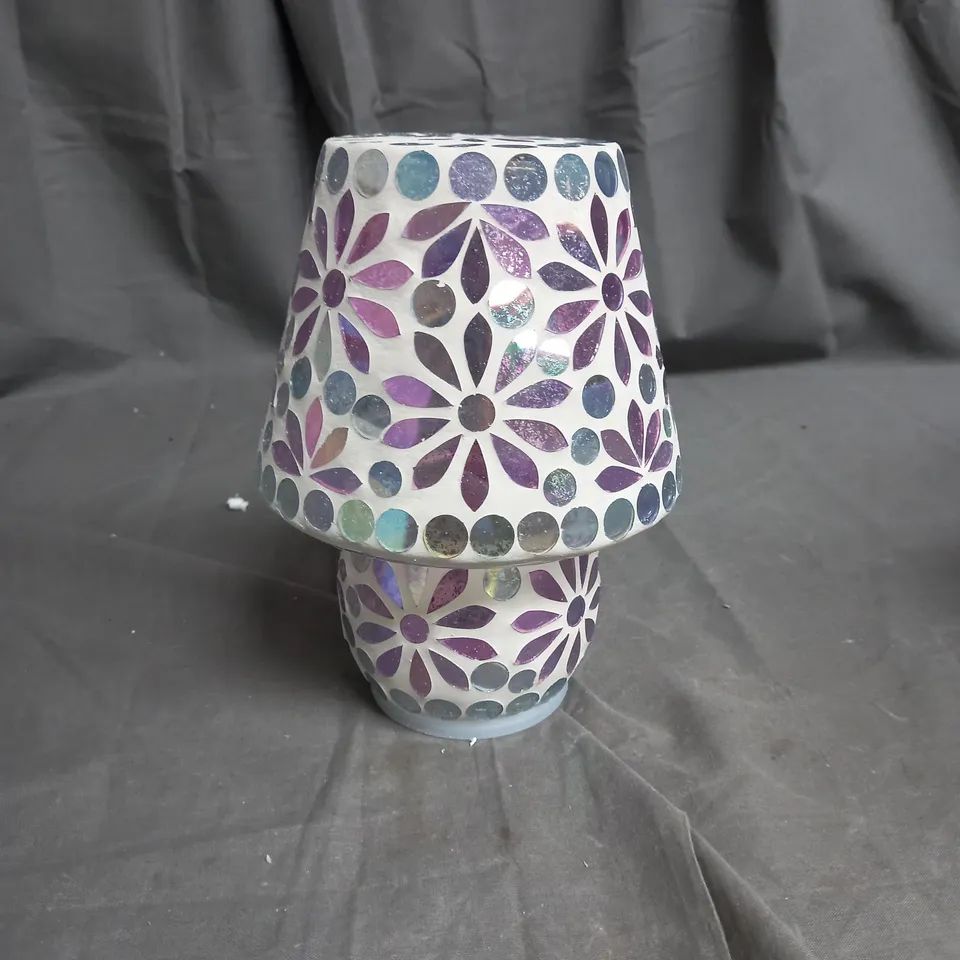 GARDEN REFLECTIONS MOSAIC FLOWER LED TABLE LAMP, PINK
