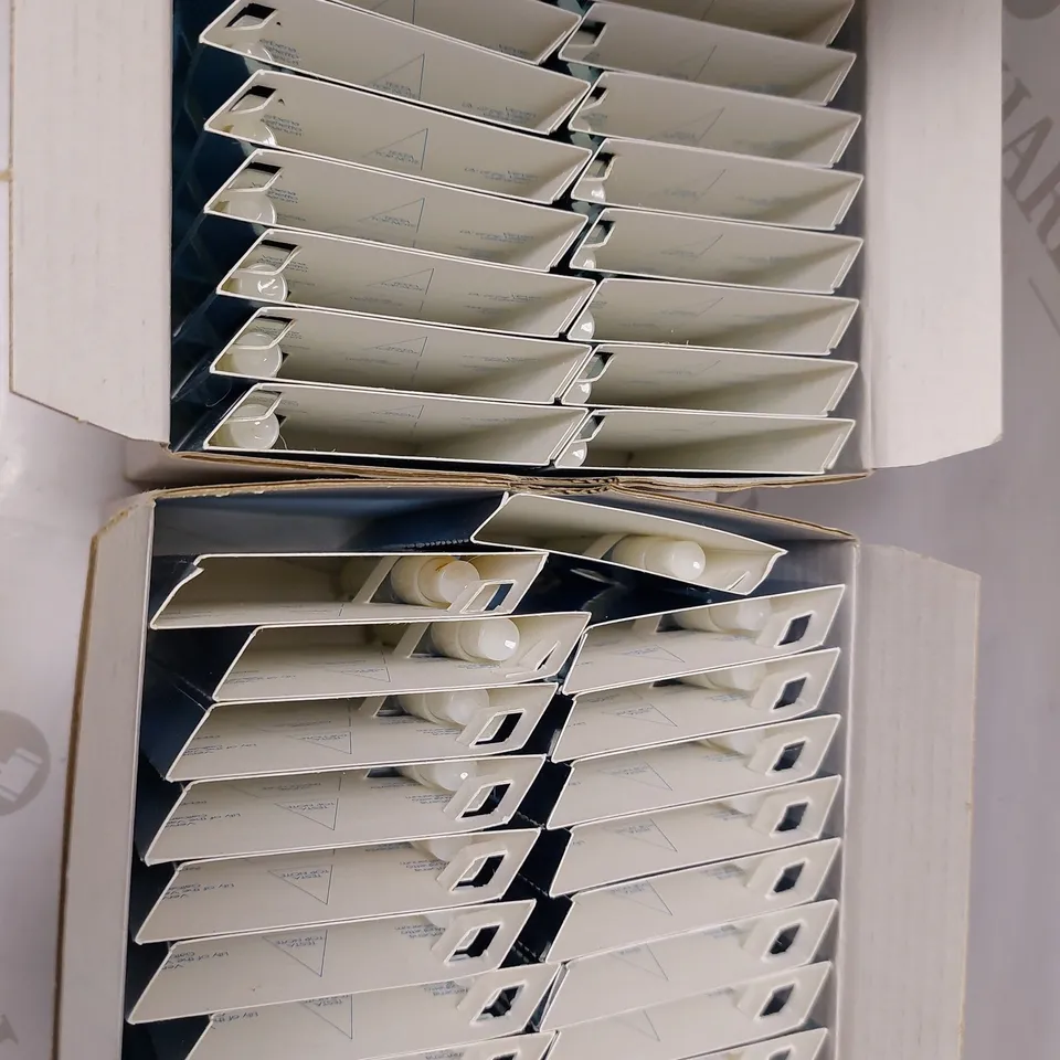 LOT OF APPROX 40 X 2ML EAU DE KRIZIA EAU DE TOILETTE SAMPLE SPRAYS