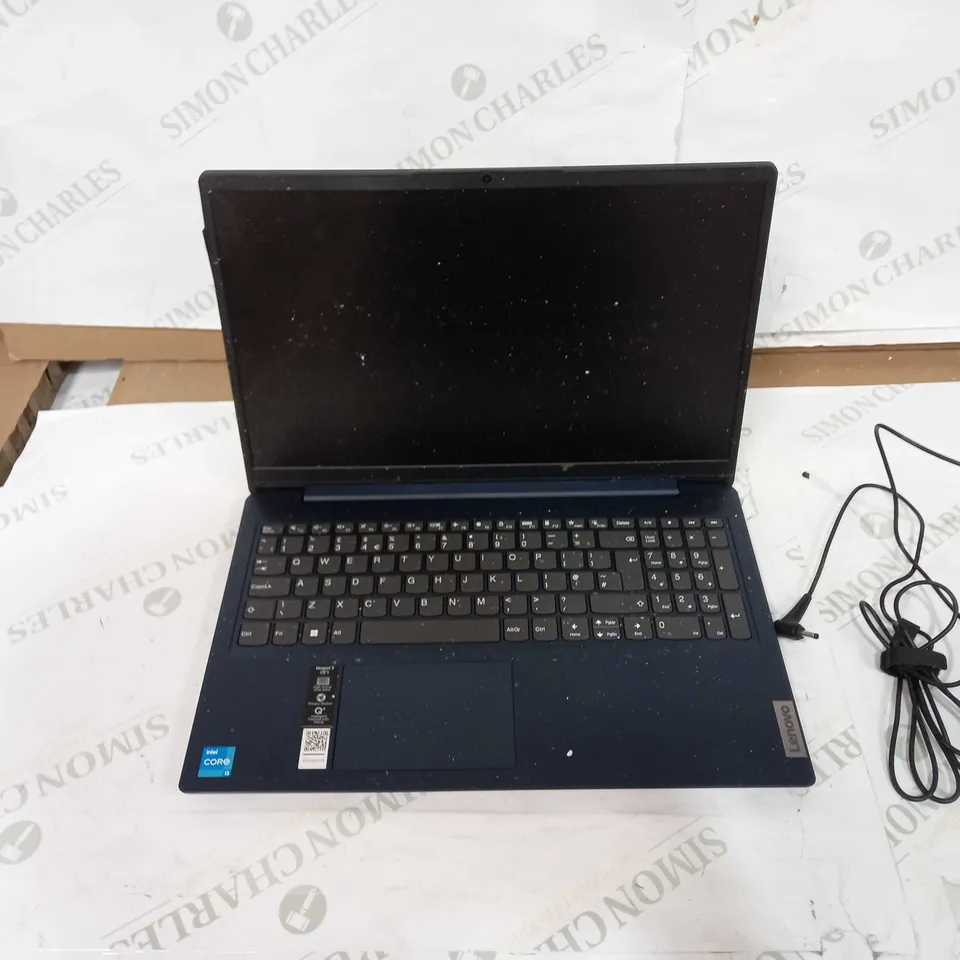LENOVO IDEAPAD3 15" BLUE