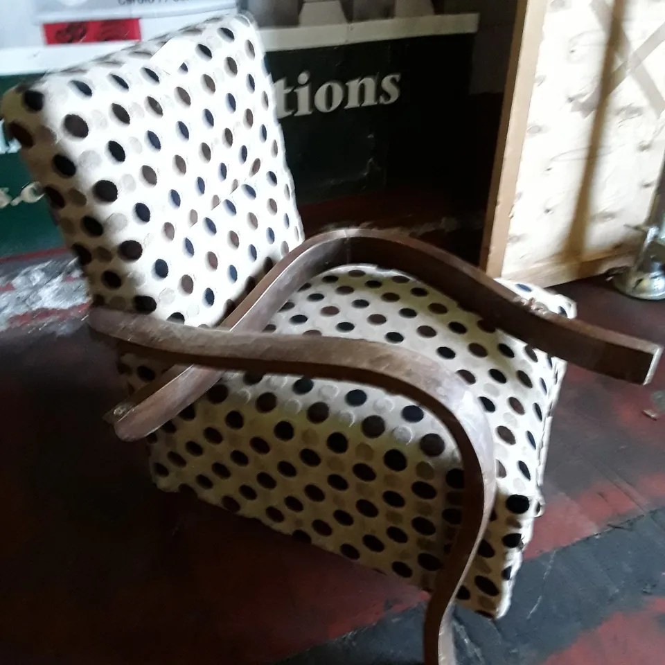 BISTRO PUB STYLE ARMCHAIR