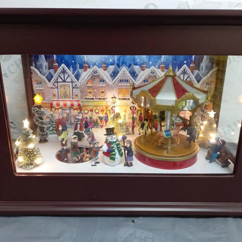 MR CHRISTMAS HEIRLOOM MUSIC BOX