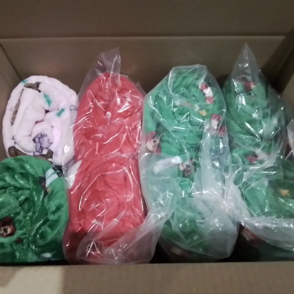 LOT OF 11 ASSORTED BRAND NEW SEASONAL FLEECE THROWS TO INCLUDE LILO & STITCH