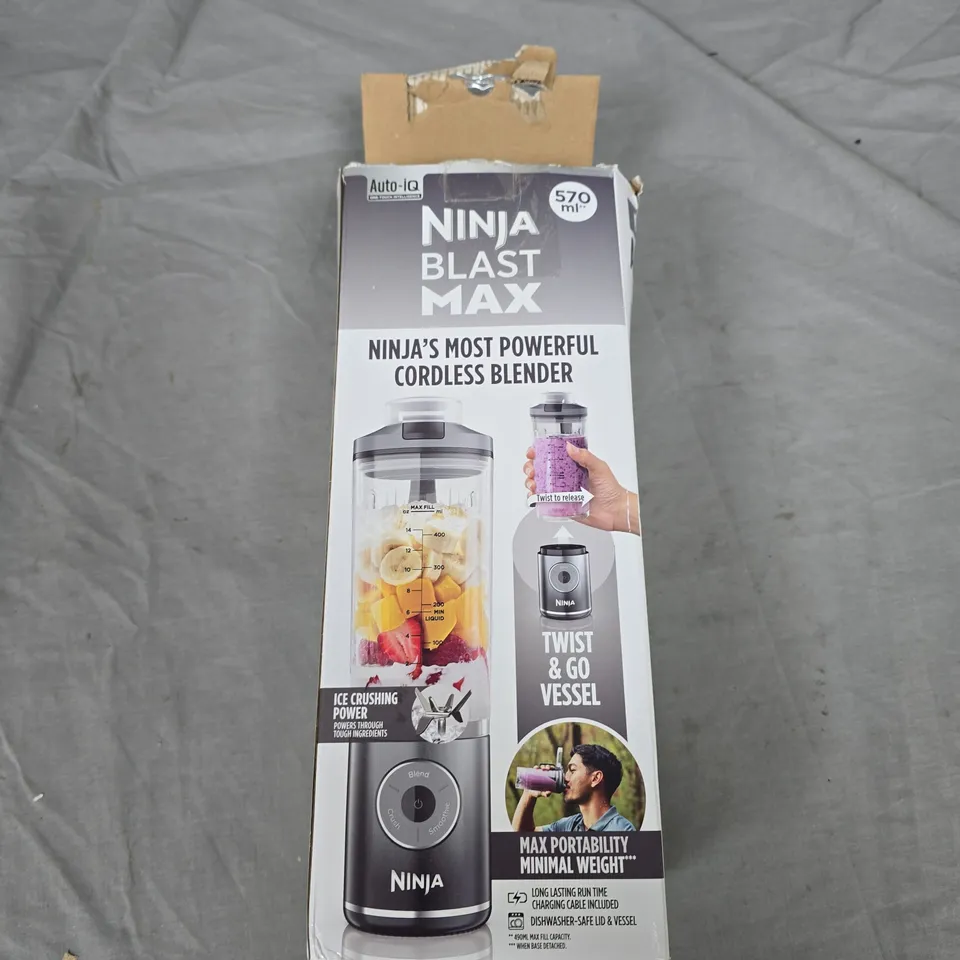NINJA BLAST MAX PORTABLE BLENDER IN COOL GREY