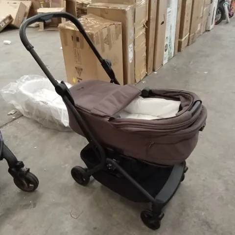 SILVER CROSS STROLLER 