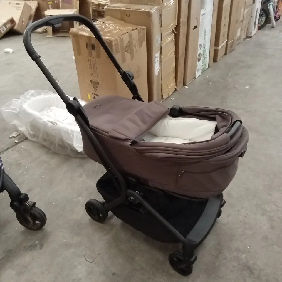 SILVER CROSS STROLLER 