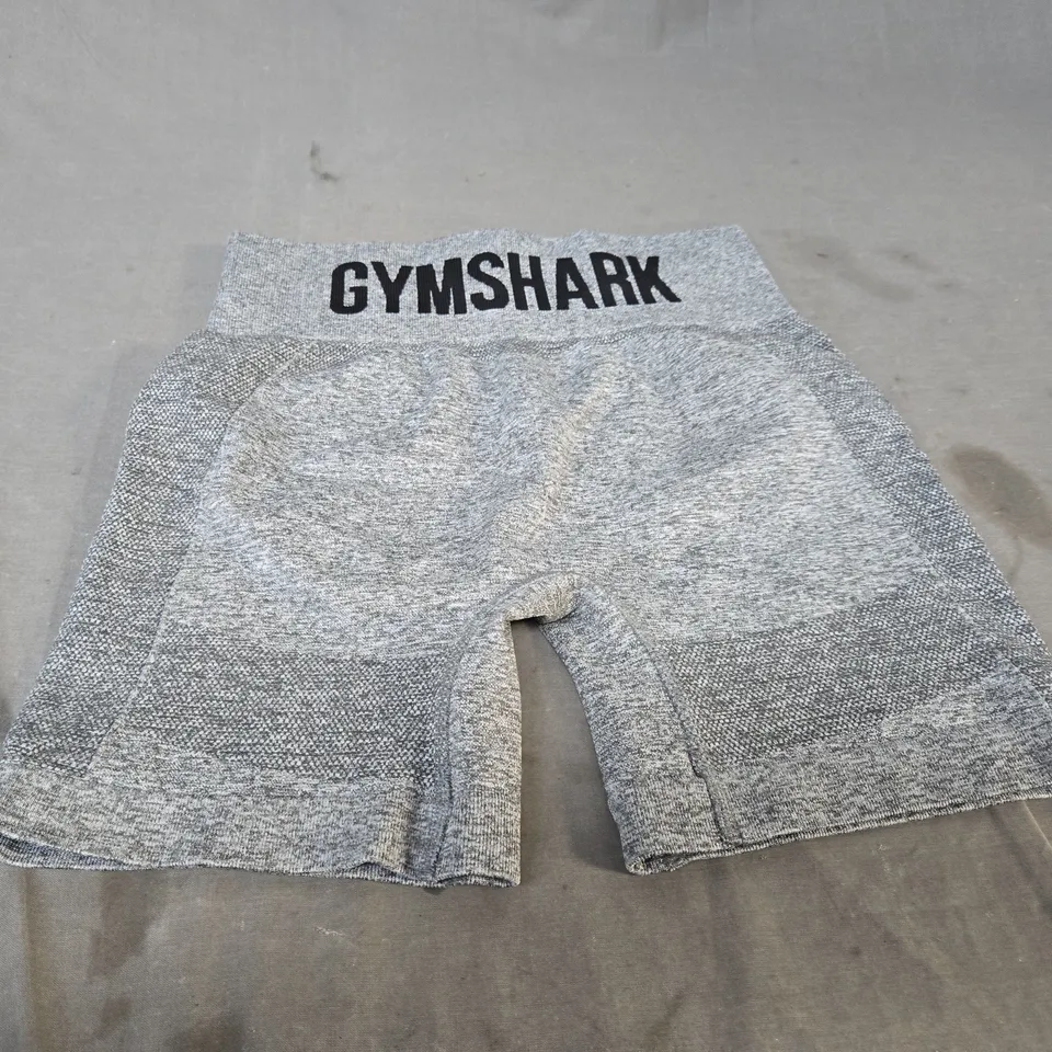 GYMSHARK FLEX SHORTS SIZE M