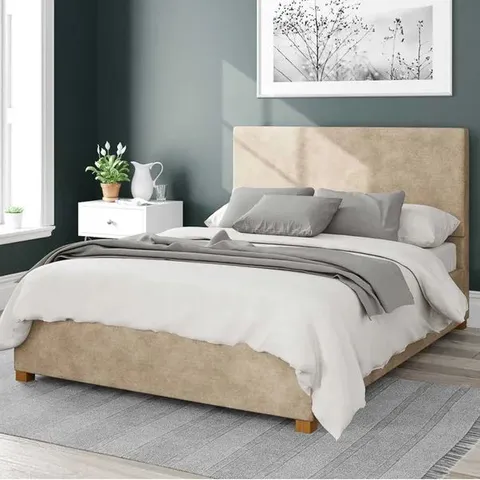 BOXED GARLAND OTTOMAN BED LINEN FABRIC - 5FT KING (3 BOXES)