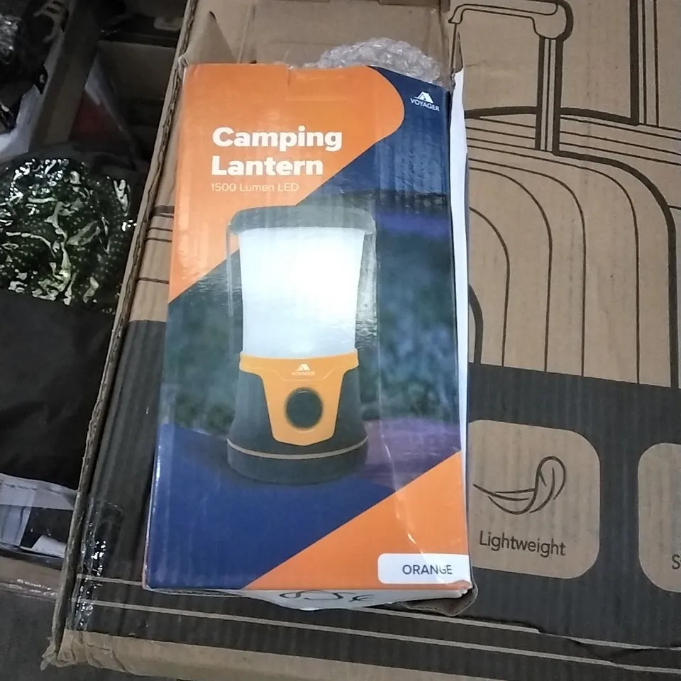 BOXED VOYAGER CAMPING LANTERN 1500 LUMEN LED - ORANGE