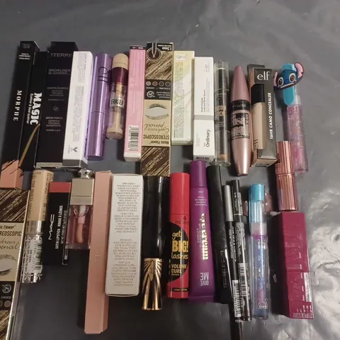 LOT OF APPROXIMATELY 30 ASSORTED HEALTH AND BEAUTY ITEMS TO INCLUDEEYEBROW PENCIL, MASCARA, BROW SERUM AND CONCEALER