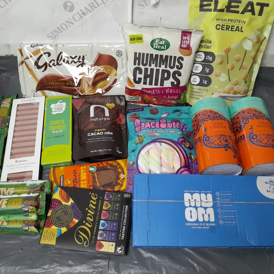 LOT OF 13 ASSORTED FOOD ITEMS TO INCLUDE NATURYA CACAO NIBS, STEM GINGER BISCUITS AND MY OM OAT DRINKS