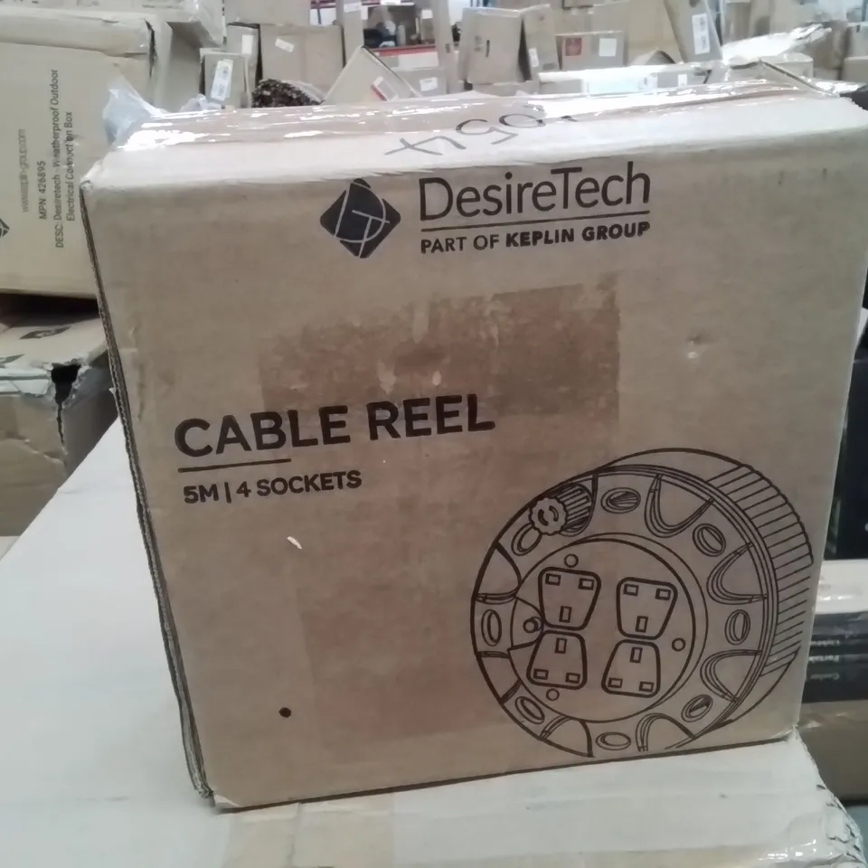 BOXED DESIRETECH 5m 4 SOCKET CABLE REEL 