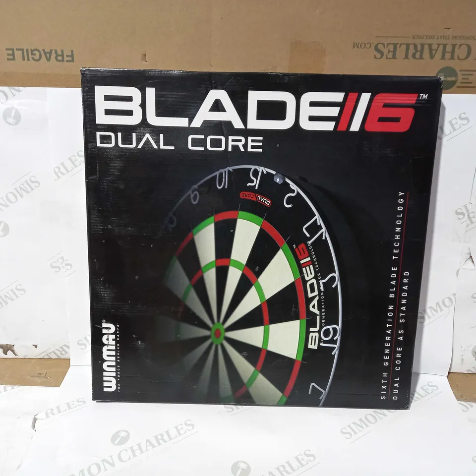 WINMAU BLADE 116 DUAL CORE DART BOARD