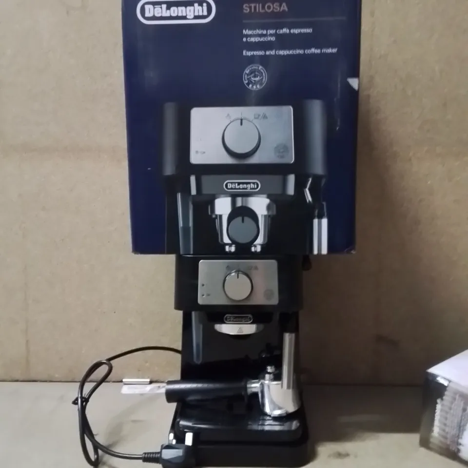 BOXED DELONGHI ESPRESSO MACHINE AND COFFEE MAKER