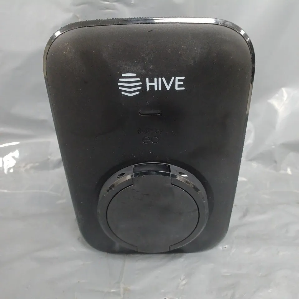 HIVE EO EV CHARGERB IN BLACK