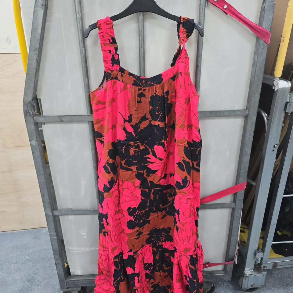 MASAI COPENHAGEN RED/BLACK DRESS SIZE MEDIUM