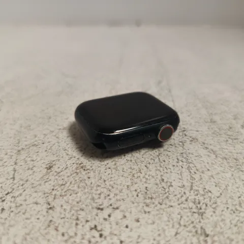 APPLE WATCH SERIES 8 - A2773
