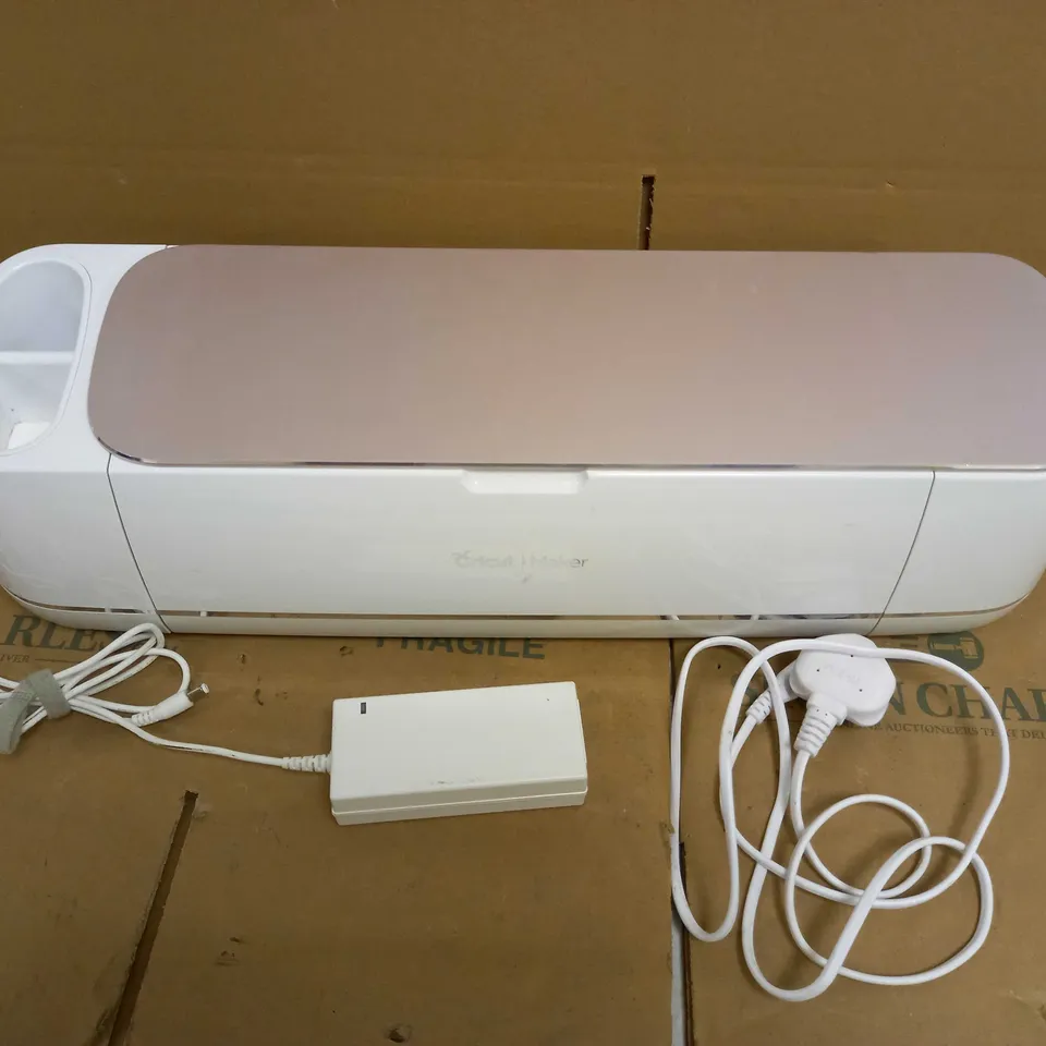 CRICUT MAKER SMART CUTTING MACHINE