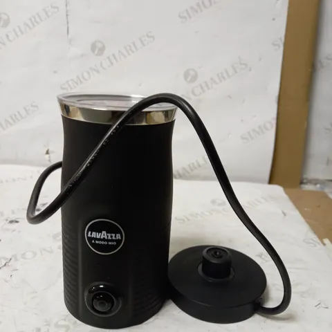 LAVAZZA A MODO MIO MILK EASY FROTHER 