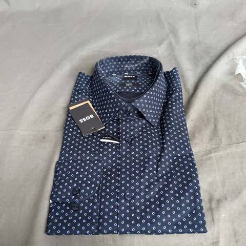 HUGO BOSS NAVY MICRO-PATTERN DRESS SHIRT – MEN'S SIZE 42