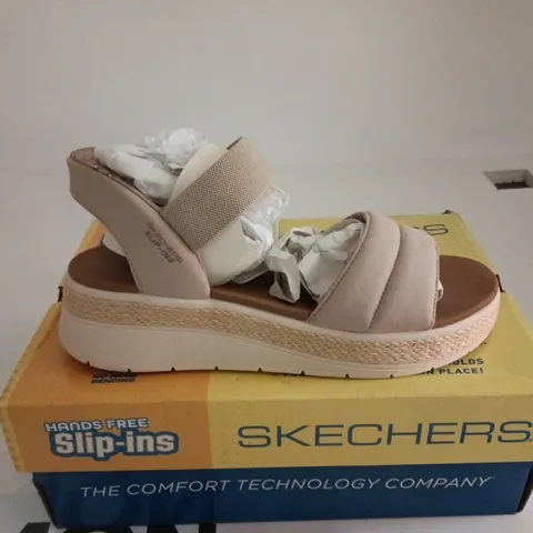 SKECHERS BOBS SUN RAY UK 4.5 SANDALS BOXED