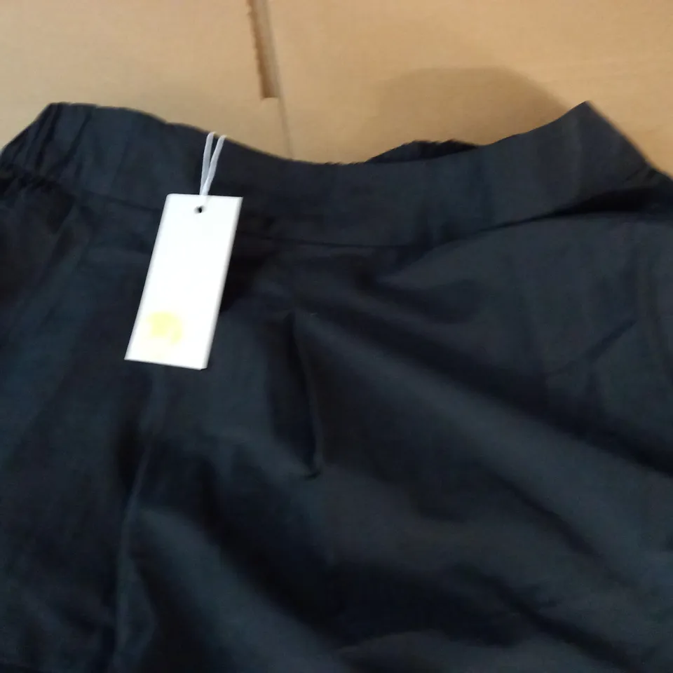 BODEN BLACK SKIRT - 12R