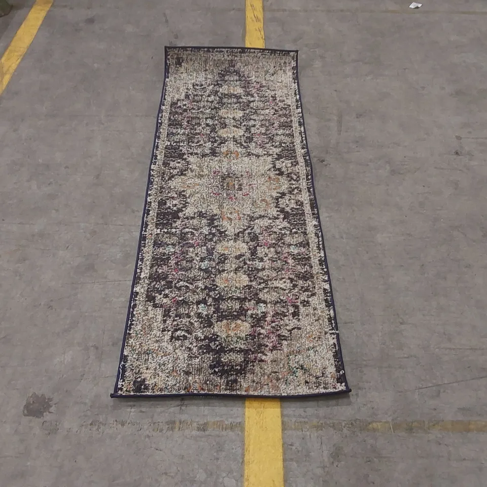 QUALITY MASCARENAS AREA RUG - 66 x 183cm