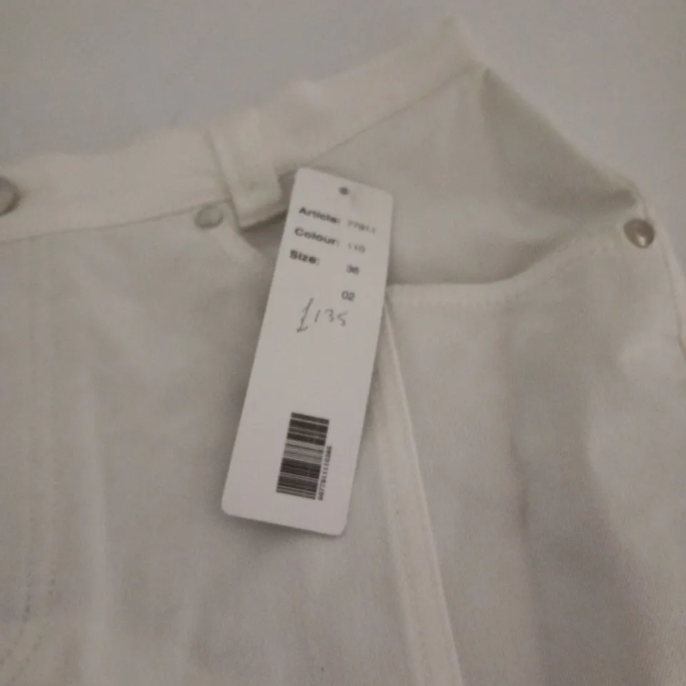 FABER WOMAN WHITE SKIRT SIZE EU 36 (UK 8 APPROX) TAGGED