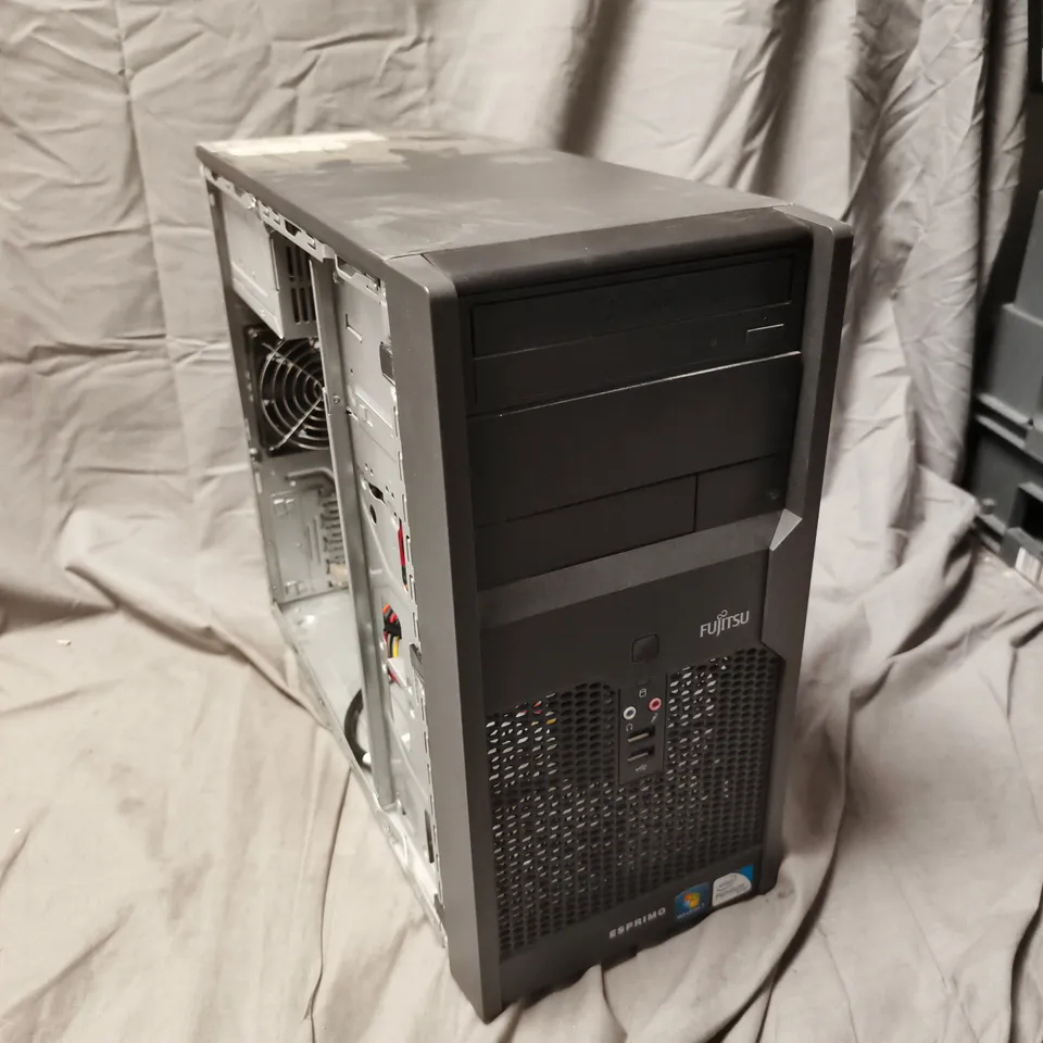 FUJITSU ESPRIMO P2500 DESKTOP PC TOWER