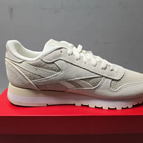 BOXED REEBOX RUNNING COURSE TRAINERS - UK 6 