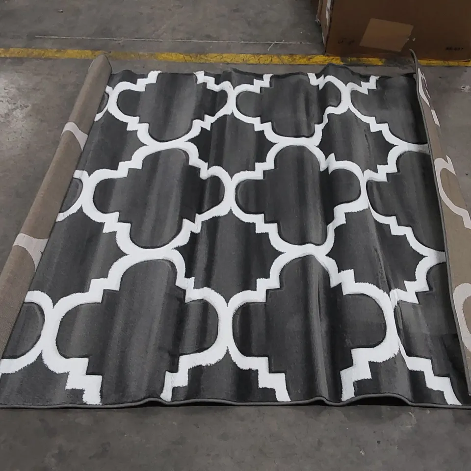 MODERN TRENDZ RUG - GREY // SIZE: 160 X 220cm