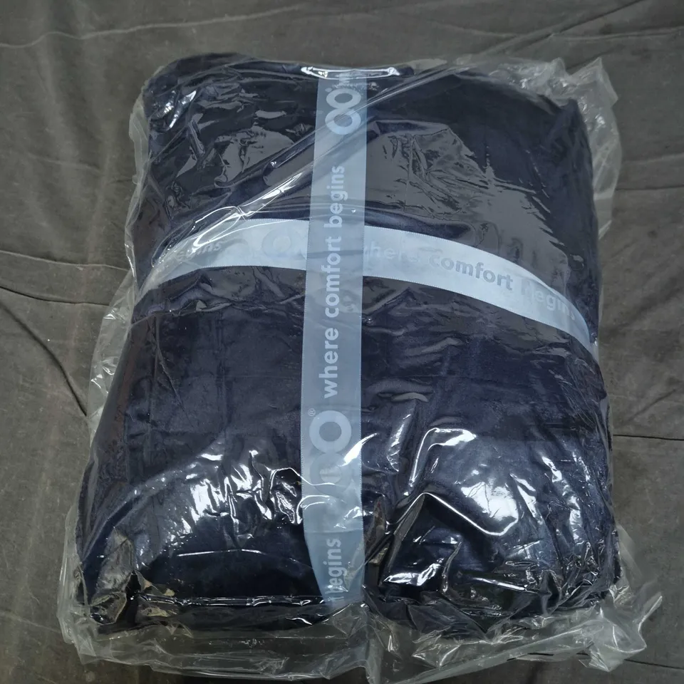SEALED OODIE OVERSIZED HOODED BLANKET - NAVY