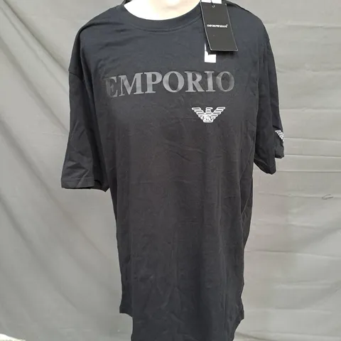 EMPORIO ARMANI TSHIRT IN BLACK SIZE XXL