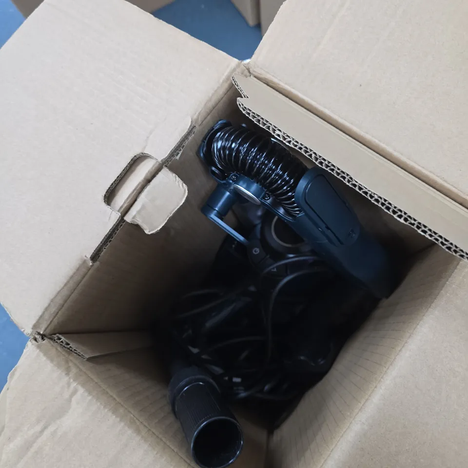 SHARK POWERDETECT CORDED STICK VACUUM CLEANER