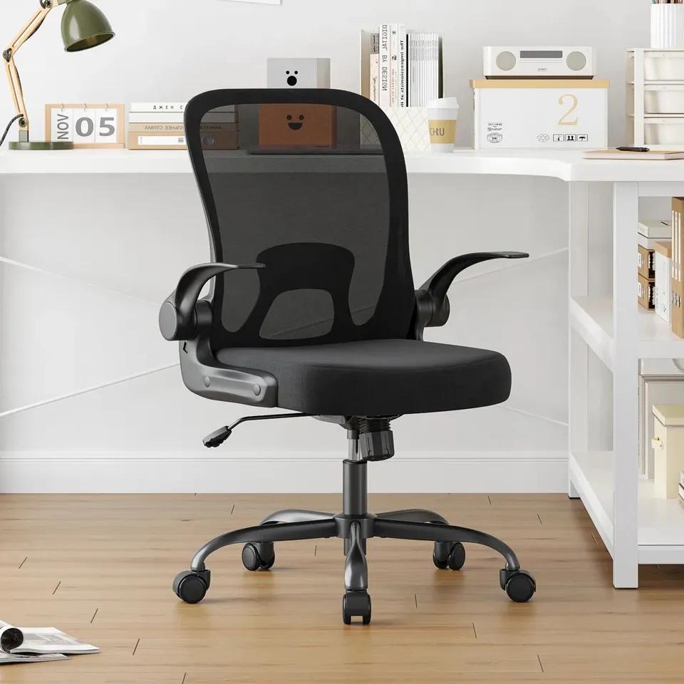 BOXED RUPESH MESH OFFICE CHAIR WITH LUMBAR SUPPORT (1 BOX)