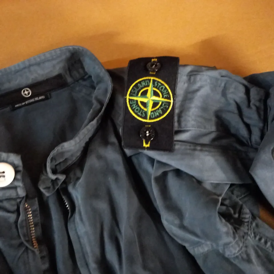 stone island zip through jacket in blue - l