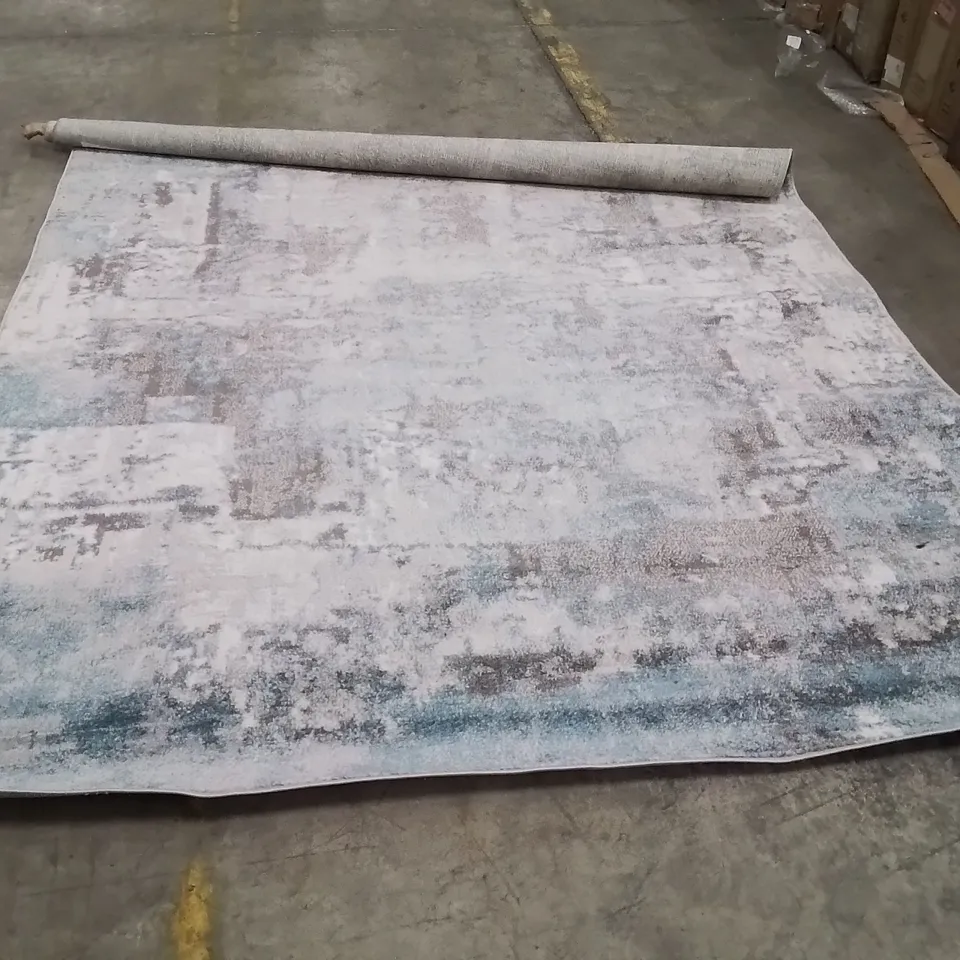 QUALITY DESIGNER AREA RUG APPROXIMATELY 275X200CM
