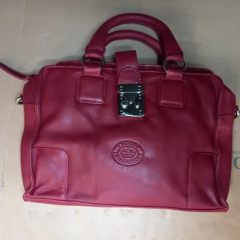 LONDON LEATHER GOODS FAUX LEATHER HEANDBAG IN RED