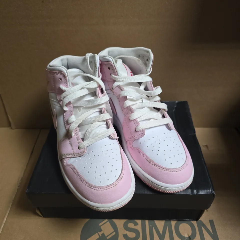 JORDAN HYDRIP PS KIDS' SNEAKERS – PINK/WHITE, SIZE 1Y