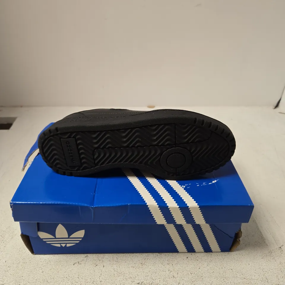 ADIDAS NY 90 J TRAINERS – 3.5