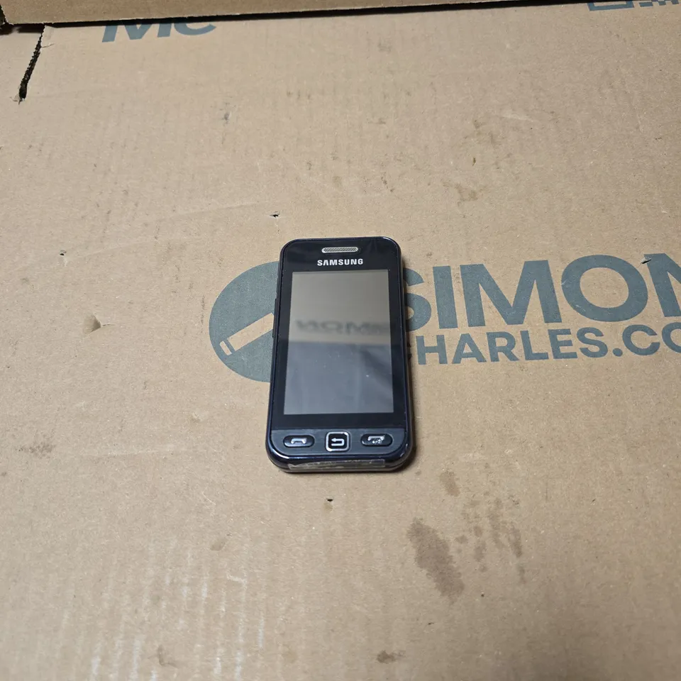 SAMSUNG (GT-S5230) MOBILE PHONE.