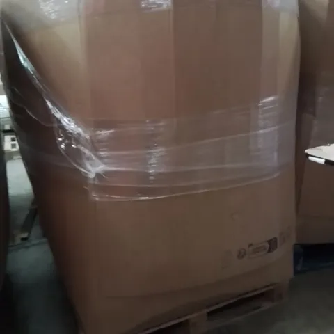 PALLET CONTAINING A LARGE QUANTITY OF HOSES