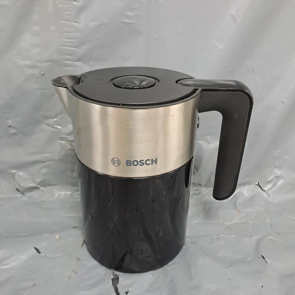 BOXED BOSCH STYLINE 1.5L 3000W KETTLE  RRP £84