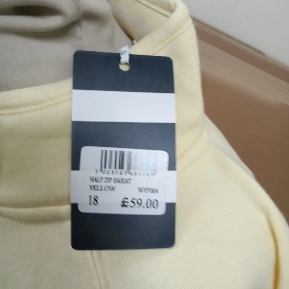 CREW CLOTHING COMPANY YELLOW QUARTER-ZIP FLEECE PULLOVER – UK 18