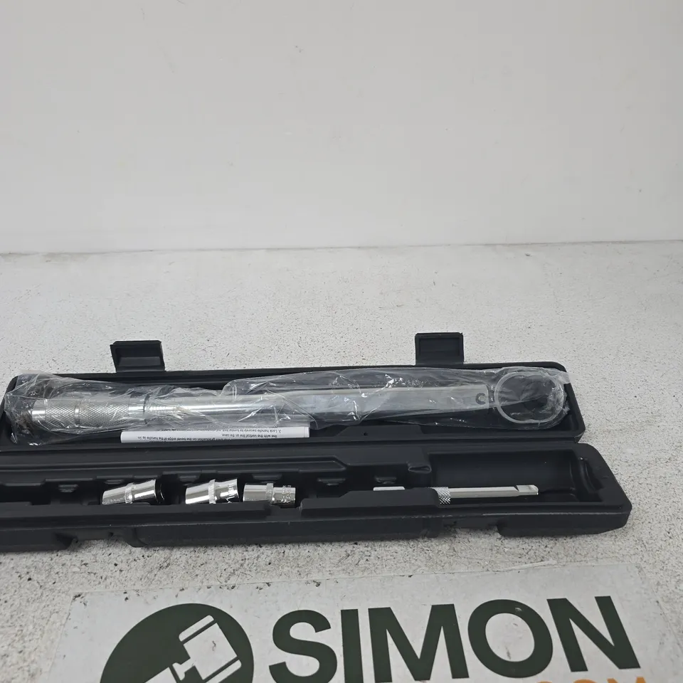HALF-INCH DRIVE MICROMETER ADJUSTABLE TORQUE WRENCH – 28–210 N·M, IN CASE