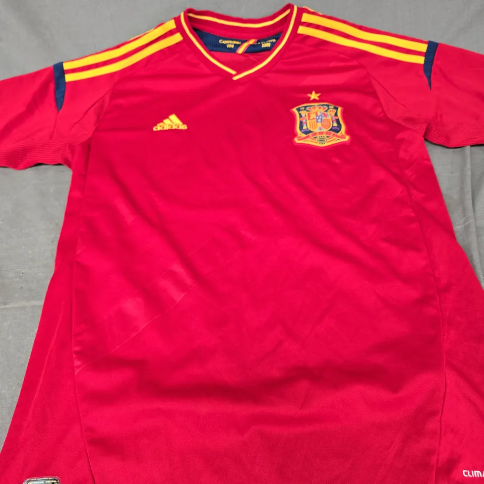 SPAIN NATIONAL TEAM FOOTBALL SHIRT – SIZE M