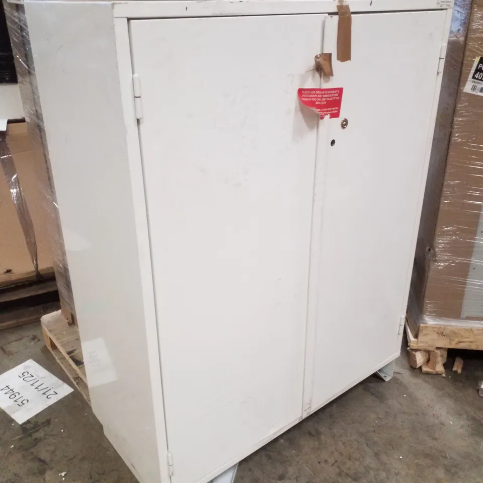 STORAGE CABINET - WHITE