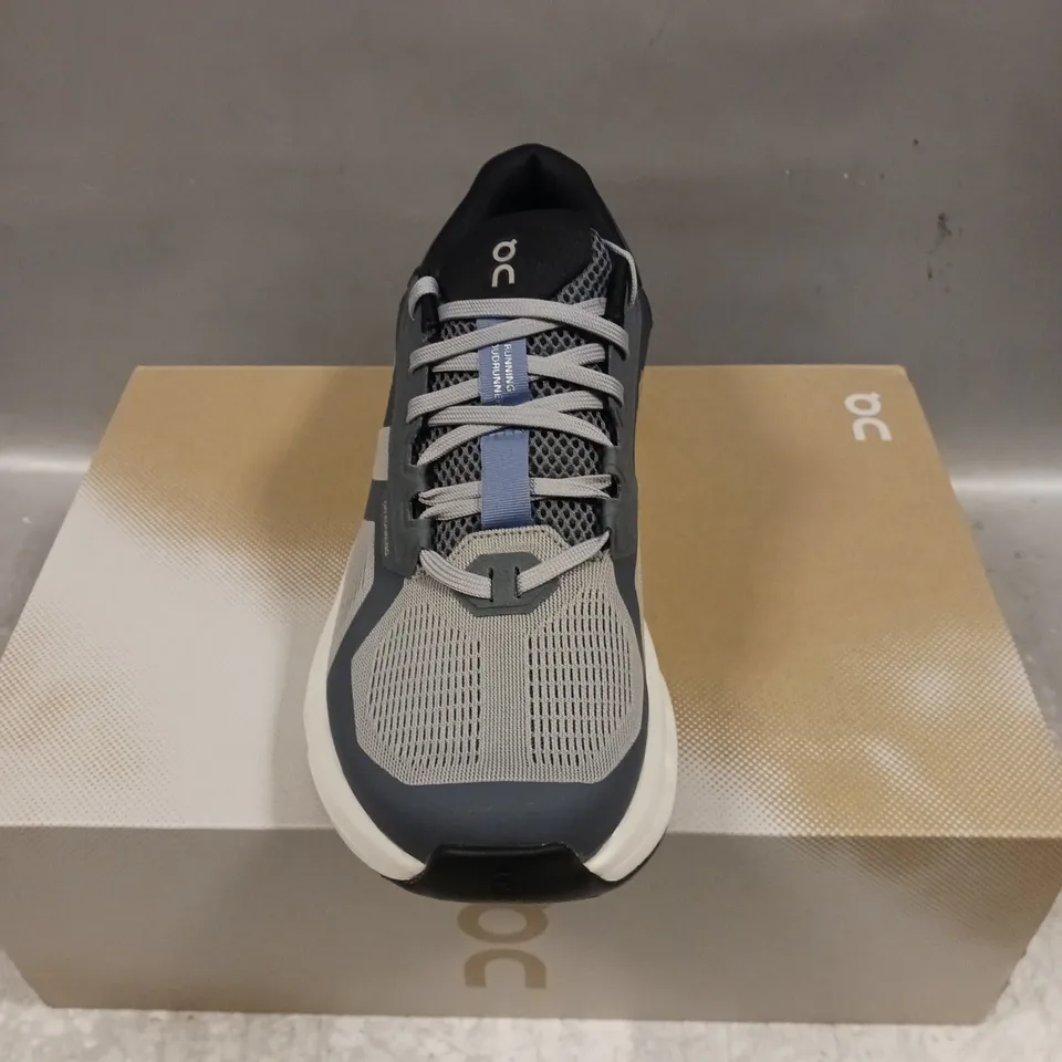 BOXED PAIR OF ON CLOUD CLOUDRUNNER 2 TRAINERS - 8