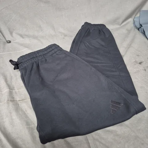 ADIDAS IW1024 WOMEN'S ALL SEASON PANT – BLACK, UK M (US M)