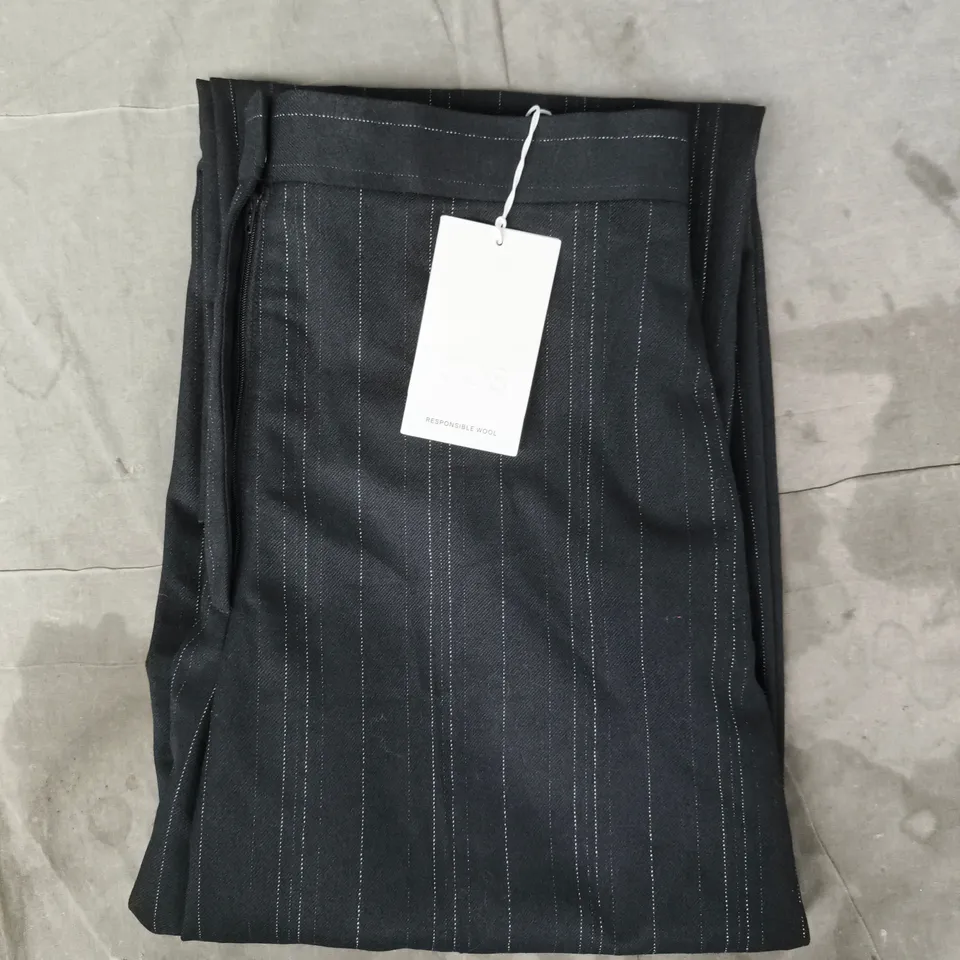 COS PINSTRIPE TROUSERS IN BLACK SIZE UK 14