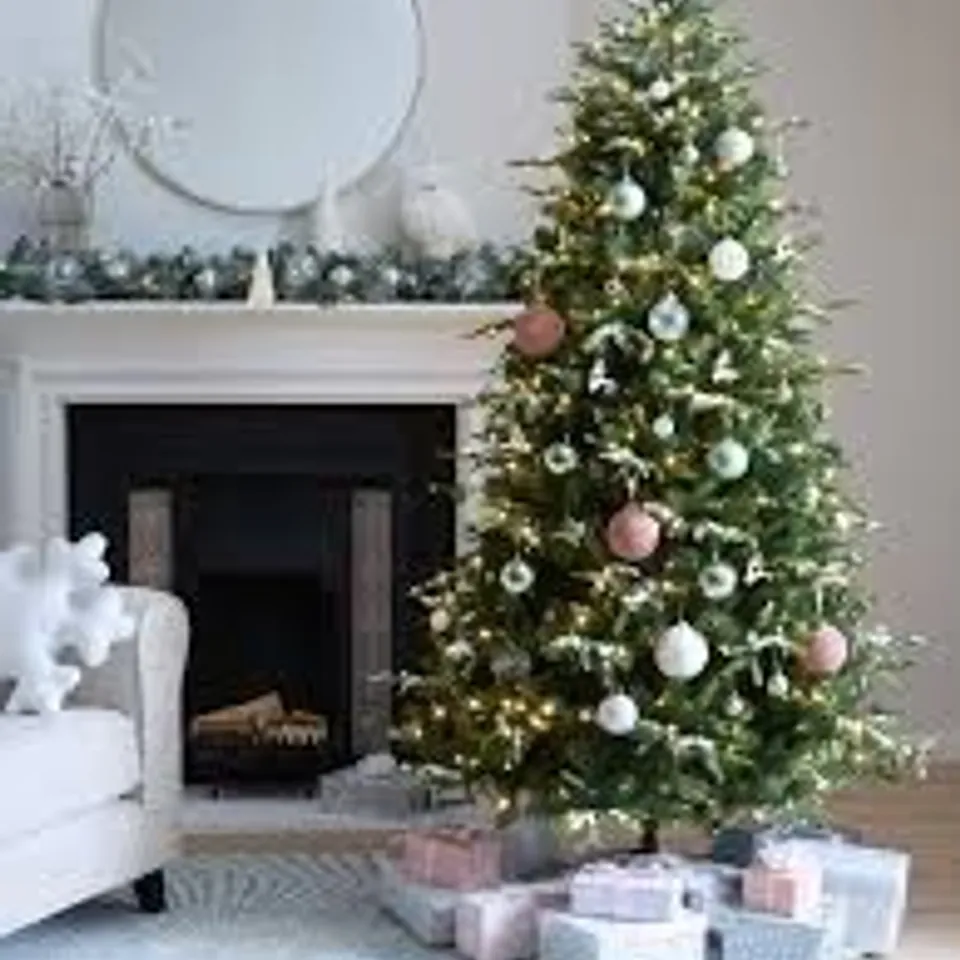 7FT (210 CM) PRE-LIT MERRYDOWN CHRISTMAS TREE - COLLECTION ONLY